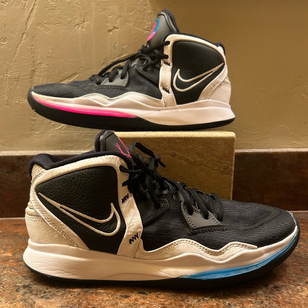 Nike Kyrie 8 Infinity South Beach Sneakers